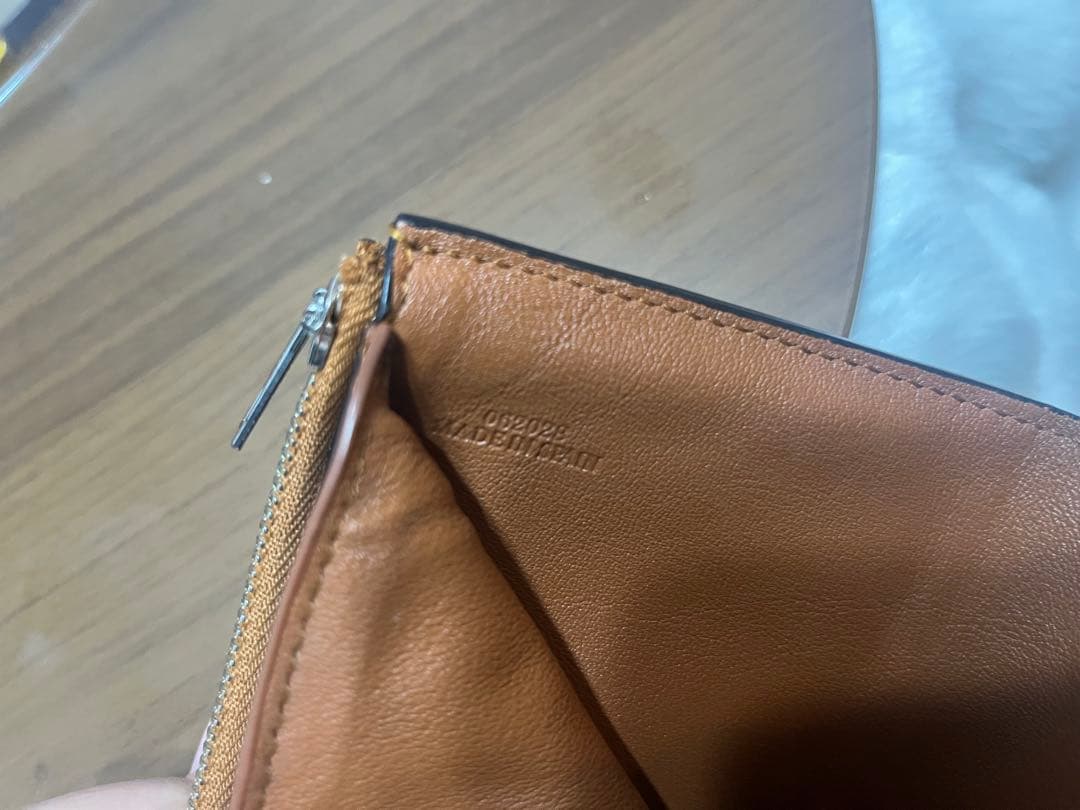 ロエベ 三つ折り財布(保存袋付き)