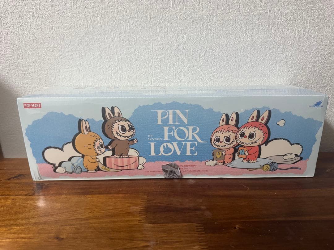 【新品未開封】POP MART PIN FOR LOVE box2種　ラブブ