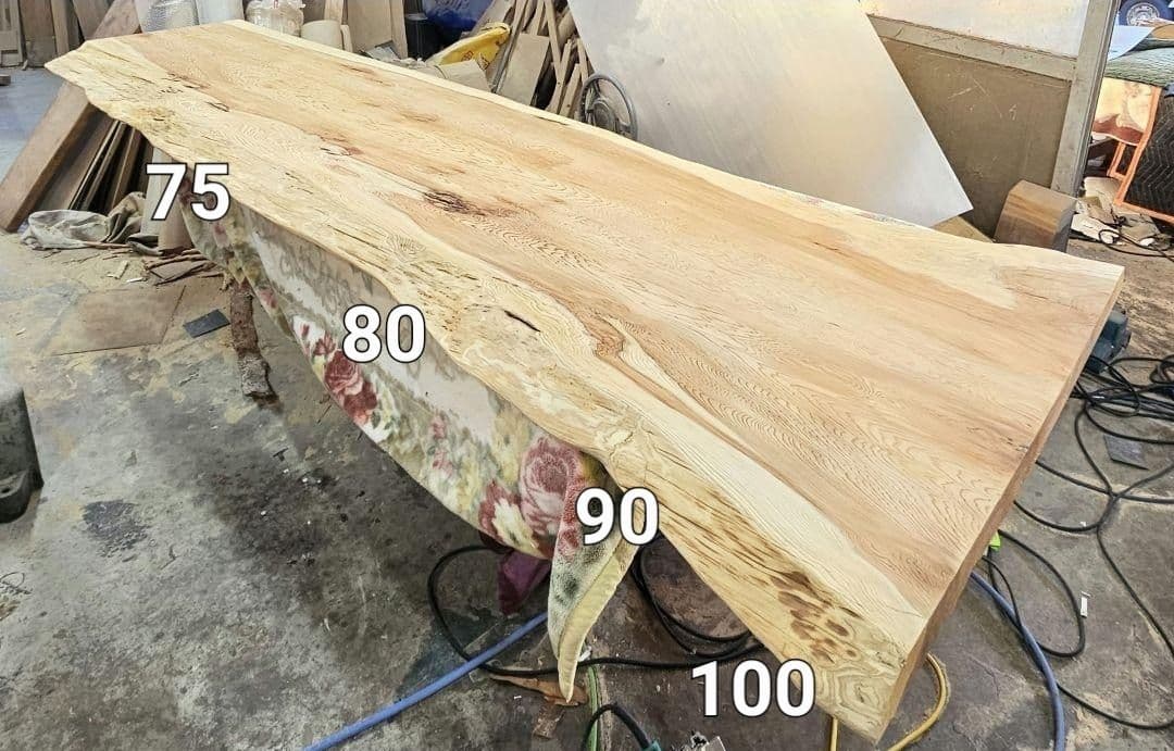 ダイニングテーブル k