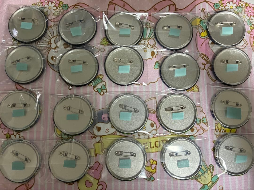 プロセカ グリッター缶バッジ 34 B 30 A 冬弥 グリ缶20個セット