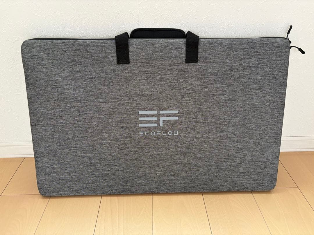 8 ソーラーパネル 防水撥水 60W 約1.4kg 急速充電 折り畳み式の通販は