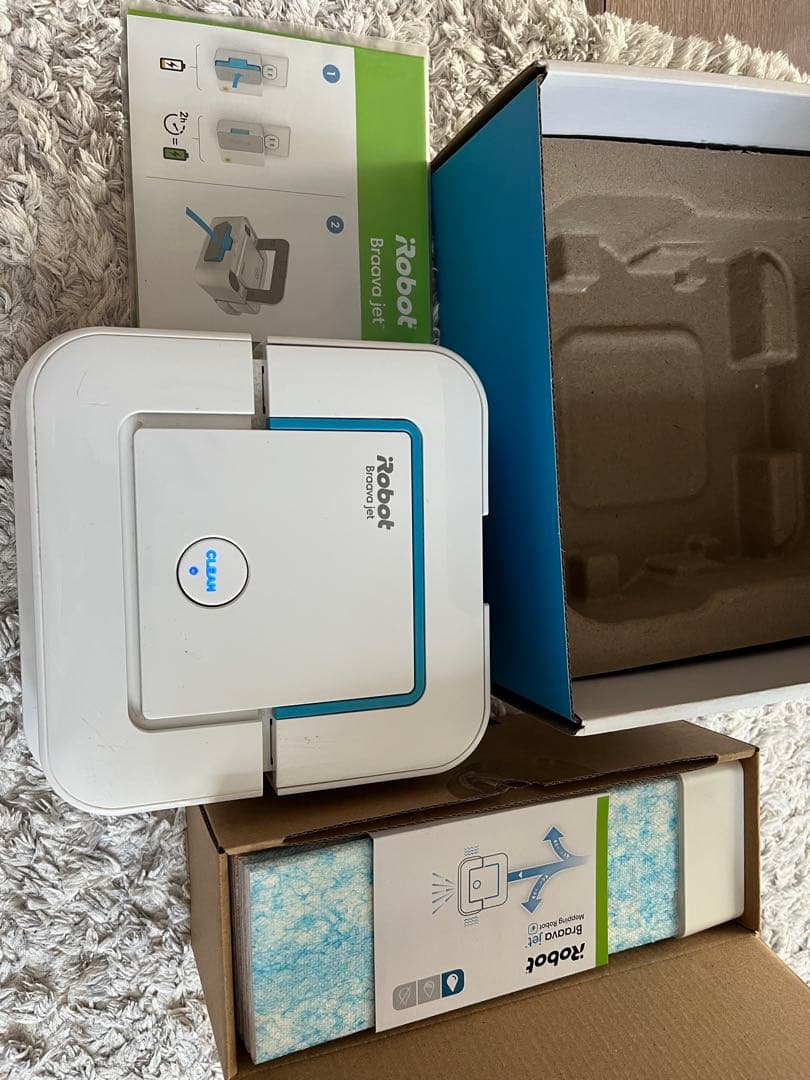 iRobot Braava jet 240 本体 クリーニングパッド付き - メルカリ