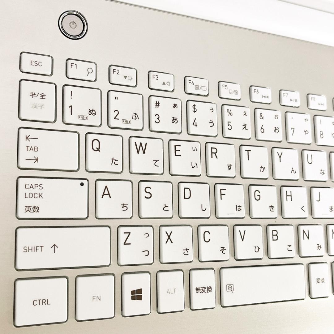 Windows11✨新品爆速SSD薄型ゴールドノートパソコン✨カメラ オフィス