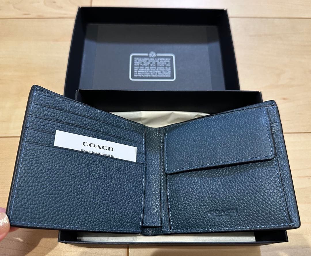 COACH ネイビー シグネチャー 二つ折り財布