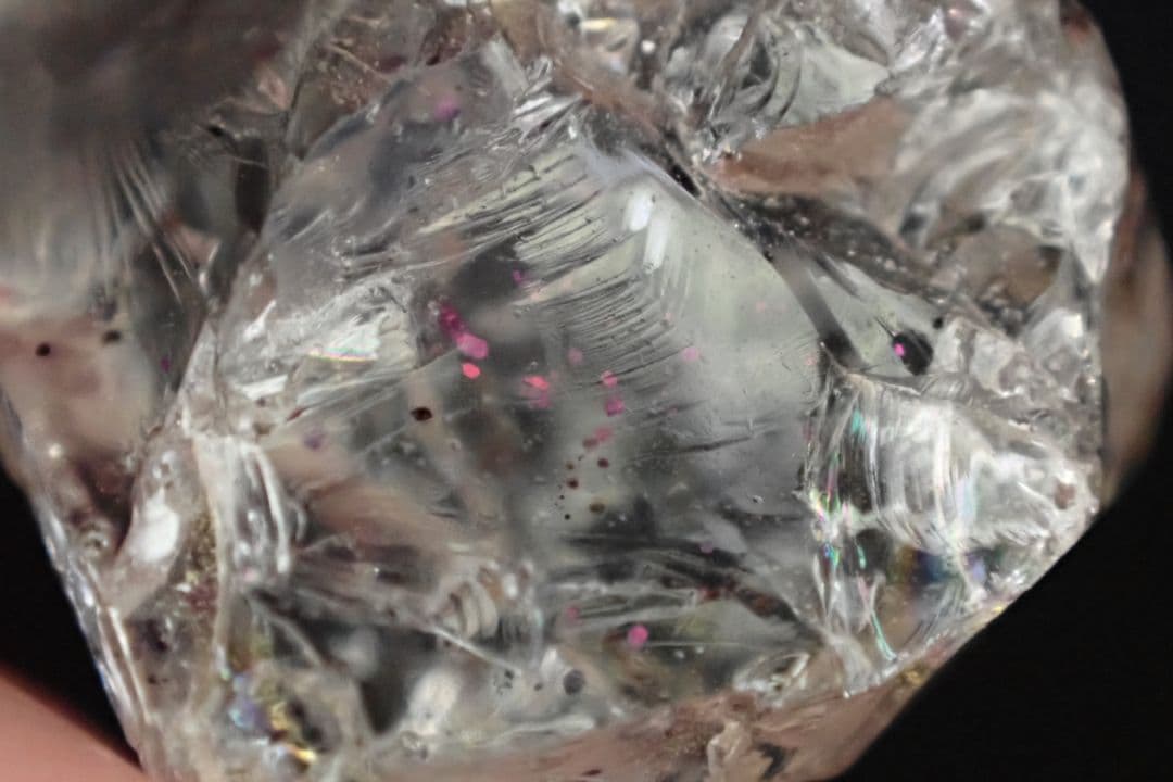 ピンクファイヤー　原石　かっこみ　送料無料 ピンクファイアークォーツ 研磨原石 012 | mineralhonpo