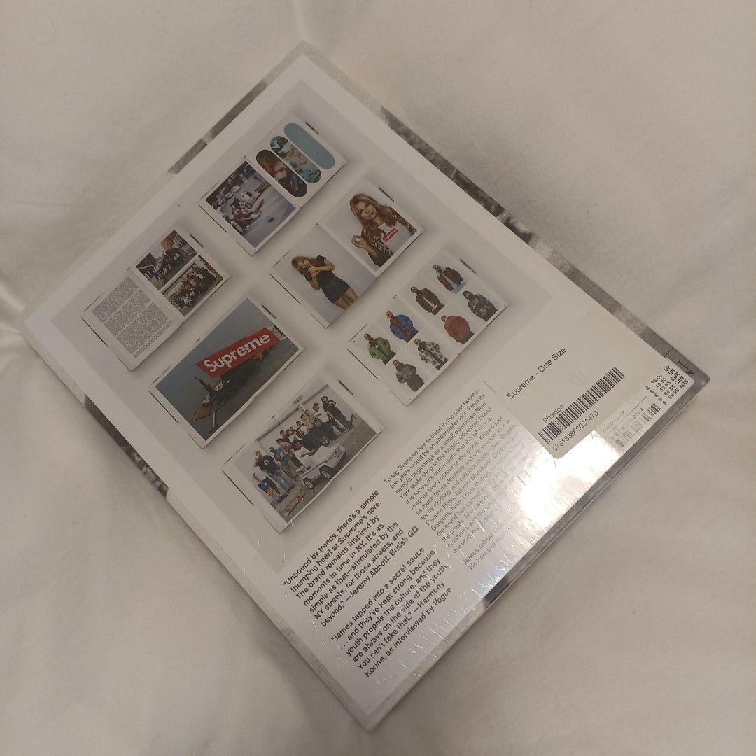 小物 Supreme - BOOK