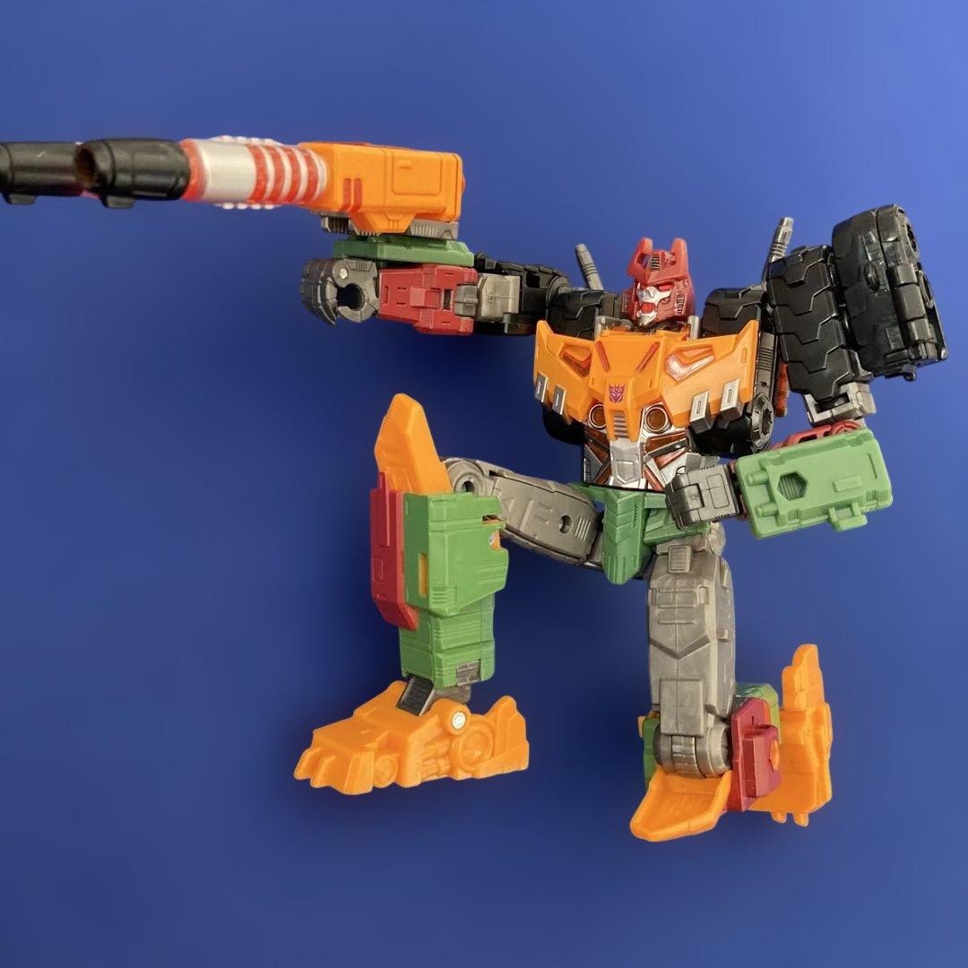 ブラジオン　トランスフォーマー レガシー エボリューション ハズブロ　海外版