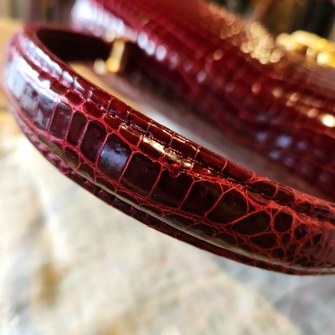 クロコダイル グレージング シャイニング ハンドバッグ