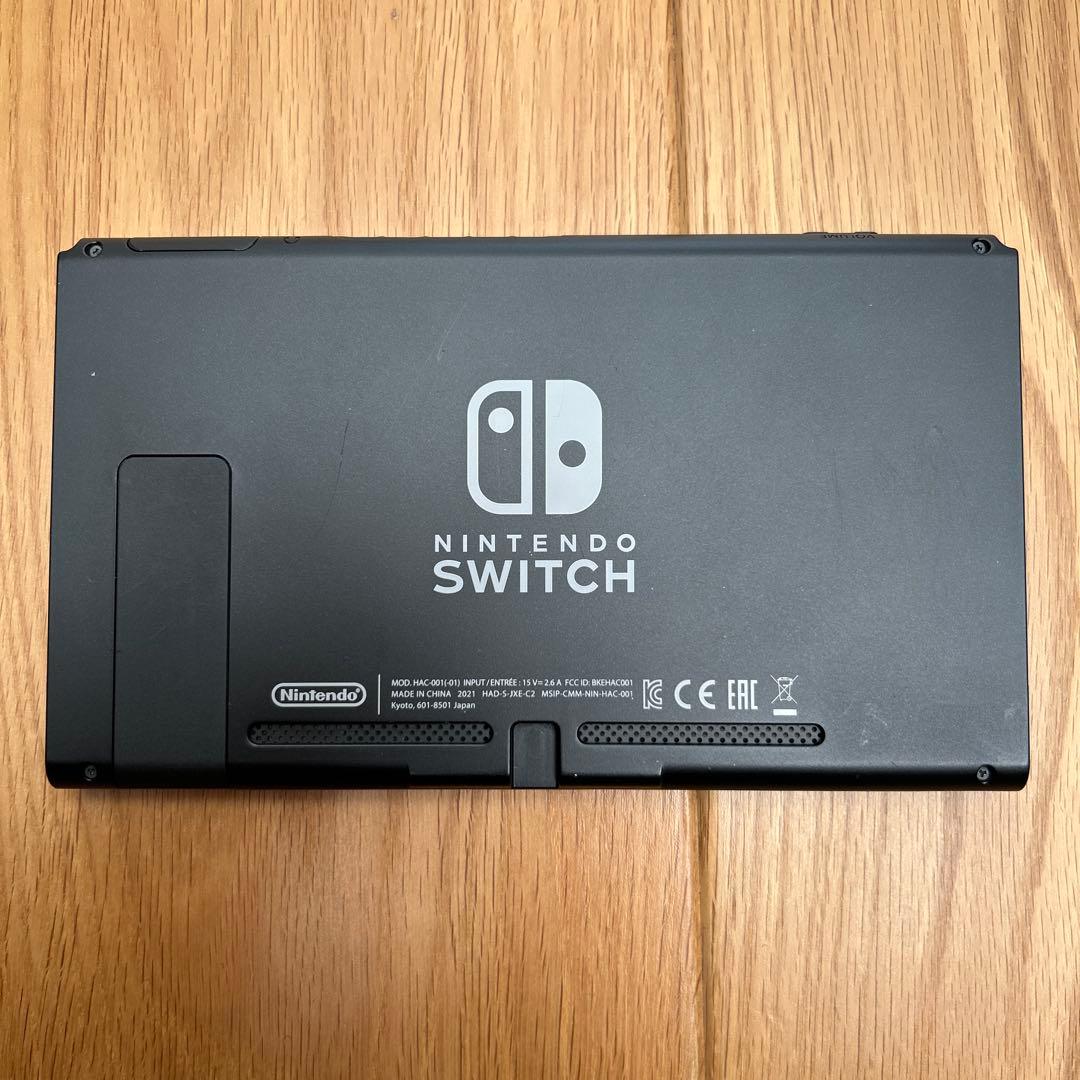 NINTENDO SWITCH 本体　2021年製