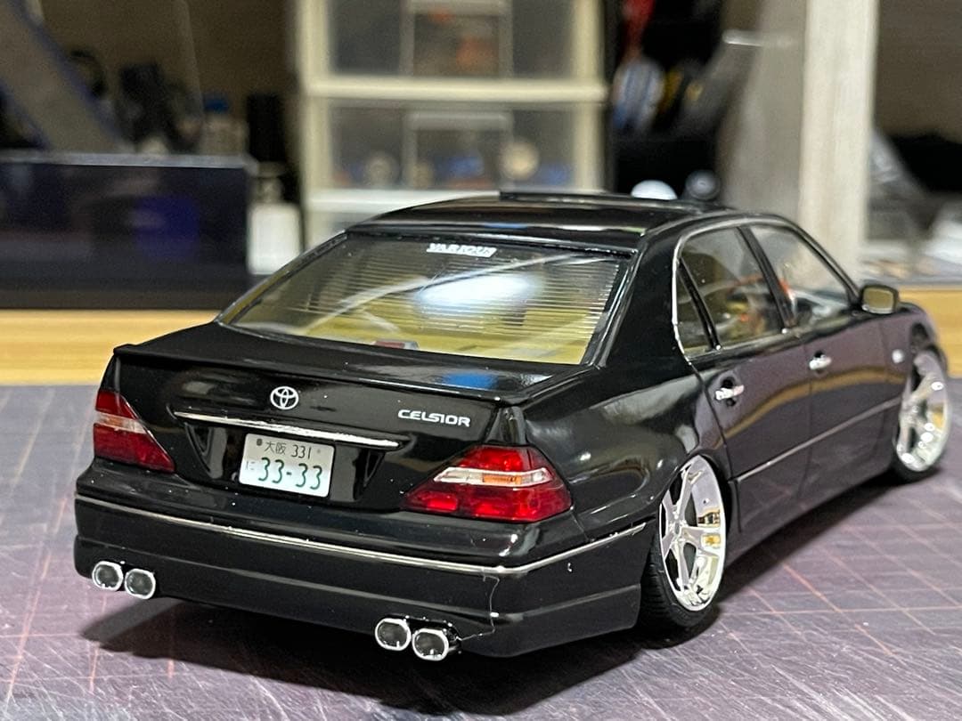 1/24 アオシマ製・UCF-31セルシオ☆完成品☆ トミカセルシオ