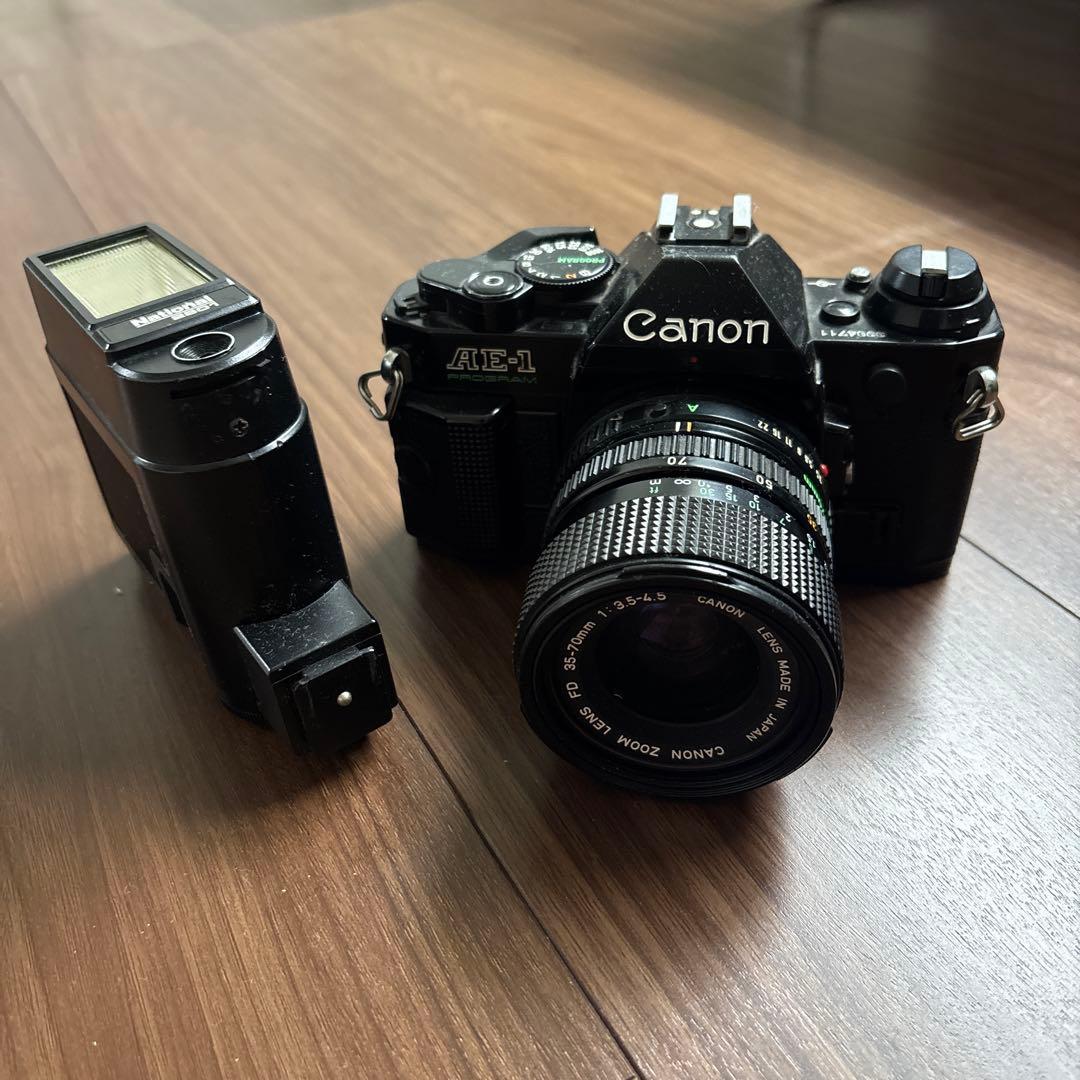 Canon AE-1 フィルム一眼レフカメラ　ストロボ　ナショナル Canon AE-1 フィルム一眼レフカメラ ストロボ ナショナル Canon AE-1