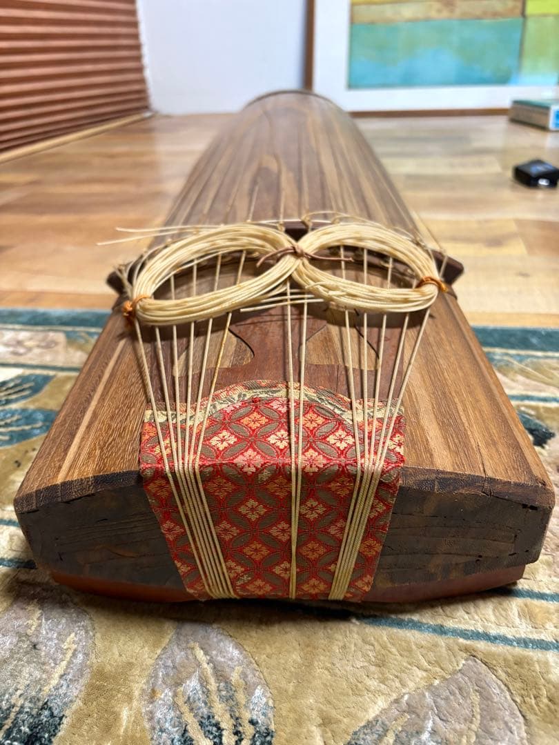 琴 13弦 引き取りお値引きします。