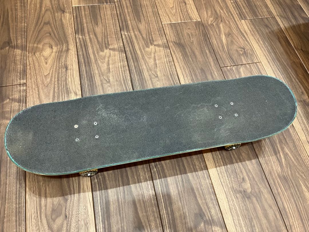 ANTI HERO コンプリートデッキ　スケートボード 8.75インチ