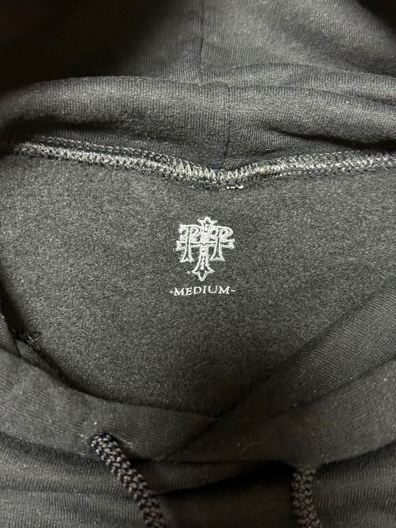 PTP Pay money To my Pain パーカー　M