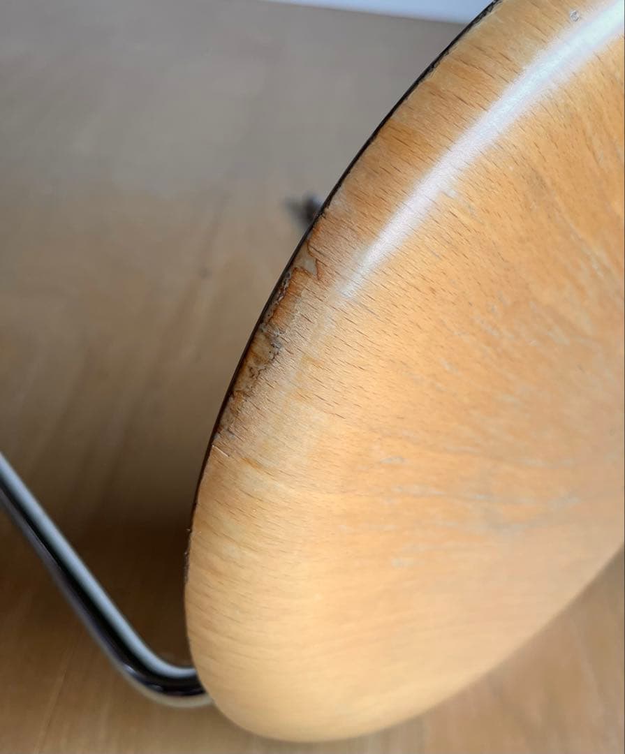 スツール Arne Jacobsen 3170 FRITZ HANSEN