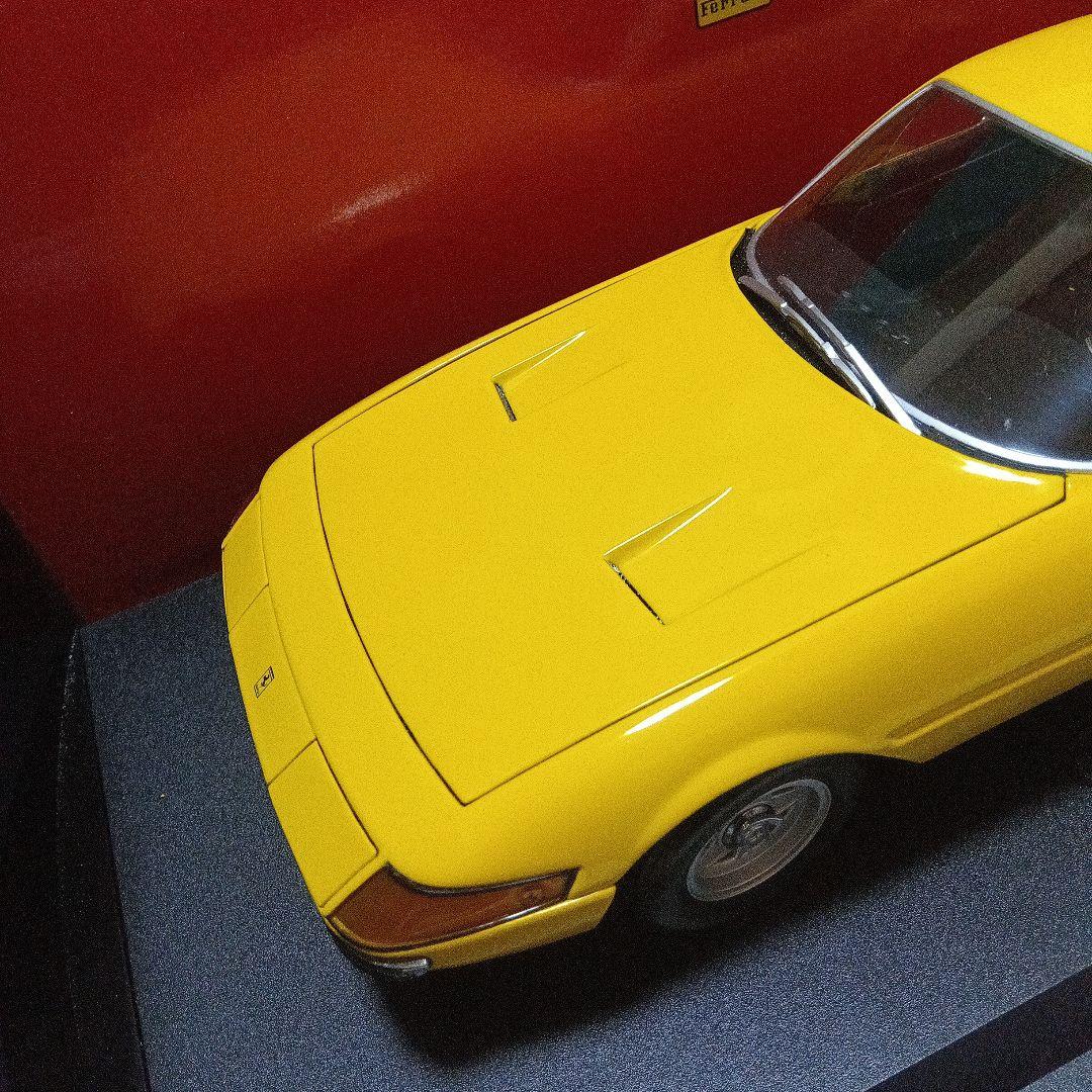 京商 1/18 フェラーリ 365GTB/4