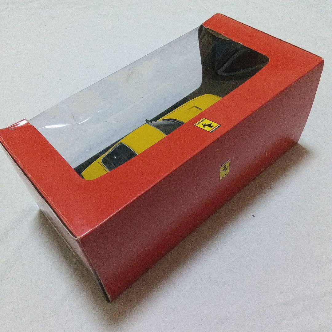 京商 1/18 フェラーリ 365GTB/4