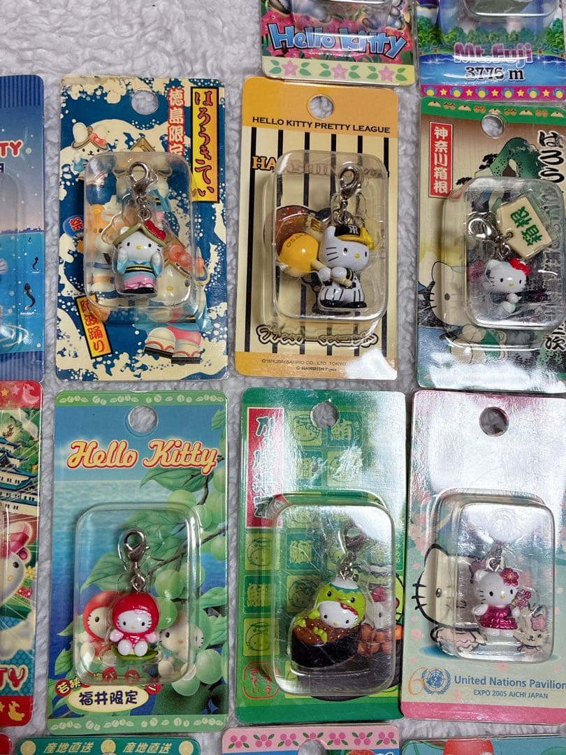 【希少】ご当地キティファスナーマスコットまとめ売り　根付ストラップ　他