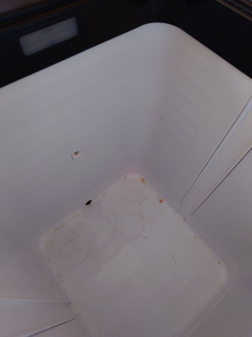 hikoki UL18DC 冷蔵庫　純正バッテリー2個付き　サンドベージュ