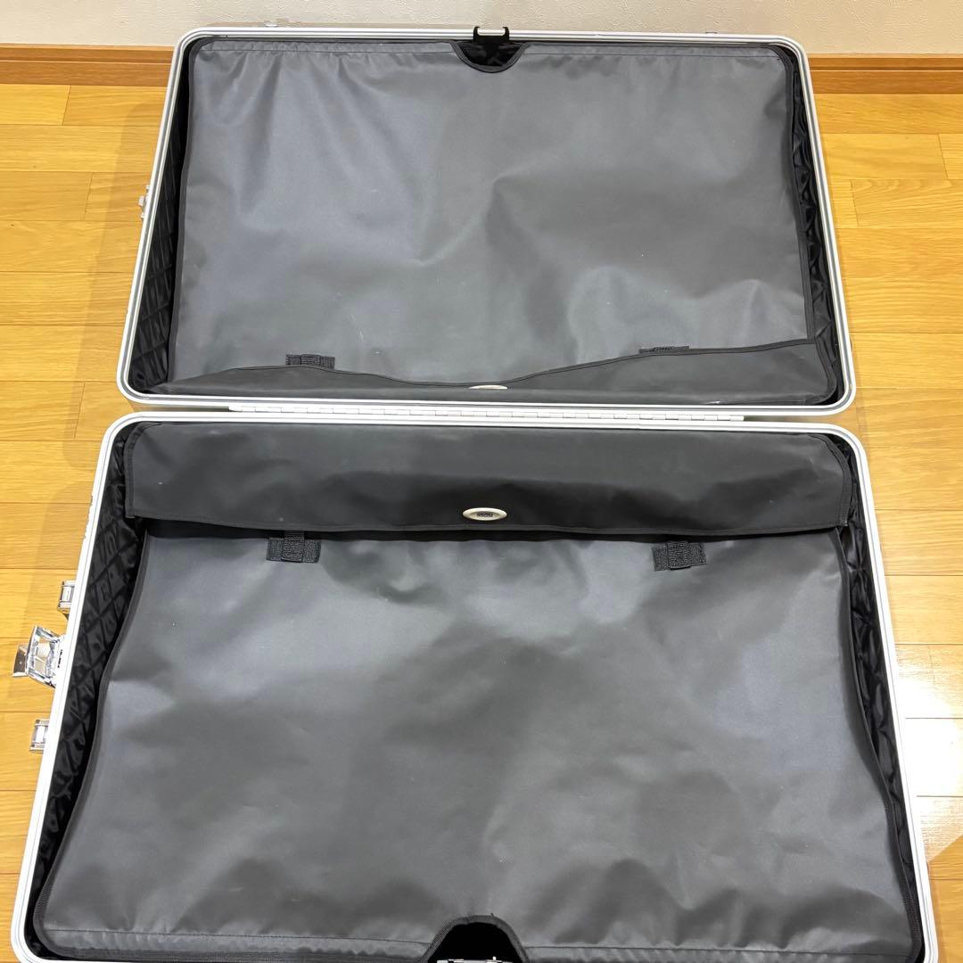 ヴィンテージゼロハリバートン大型スーツケース （鍵難あり）