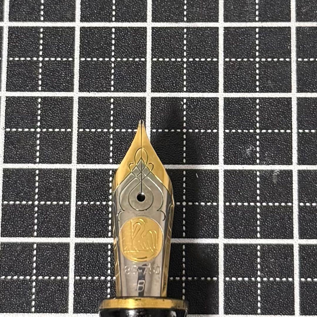 訳あり】ペリカン 万年筆 M800 緑縞 フルハルター研ぎ - メルカリ