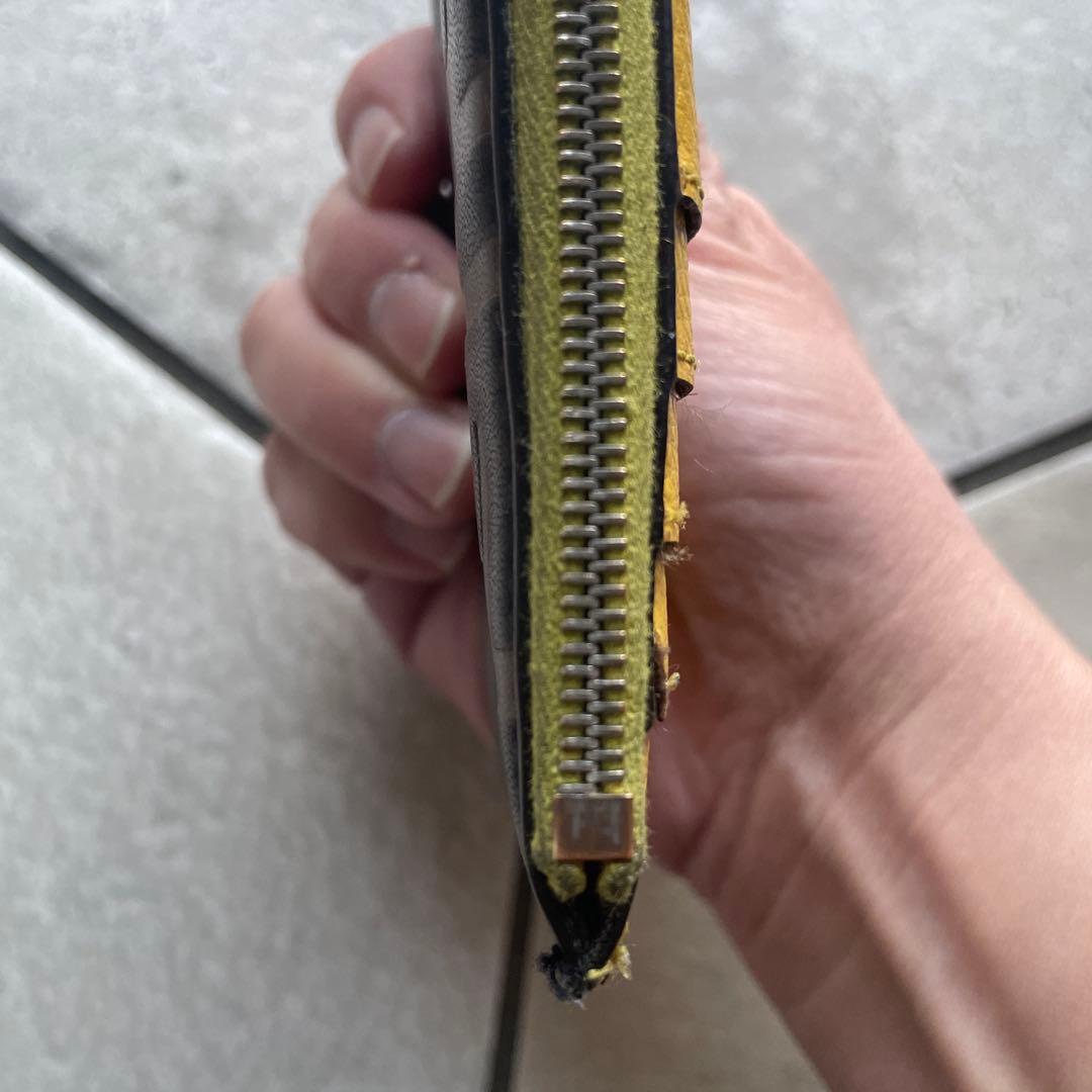 Fendi FFロゴ ケース イエロー