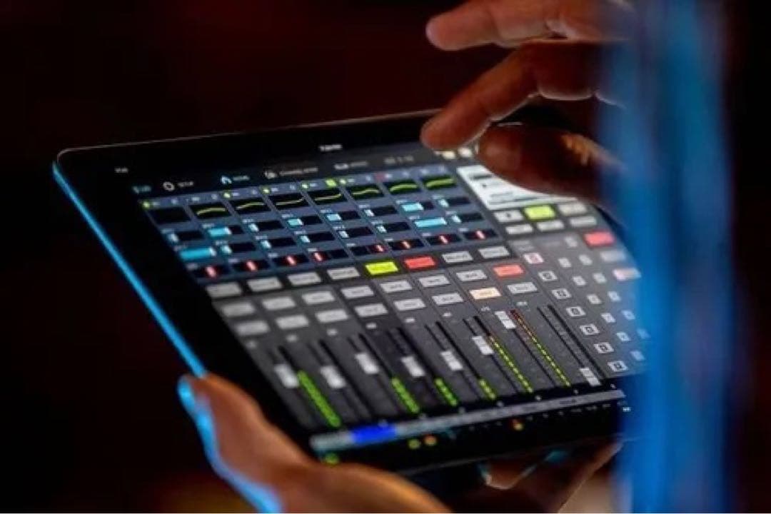 【即戦力!!】ZOOM LiveTrak L-20R + iPad Air2