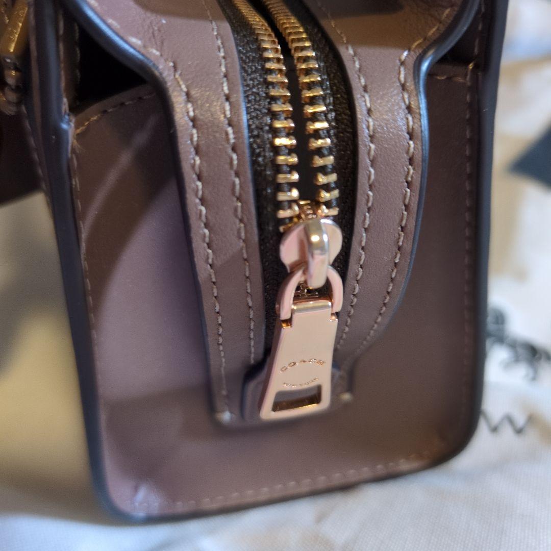 COACH アンドレア ミニ キャリーオール　ブラウン ショルダーバッグ