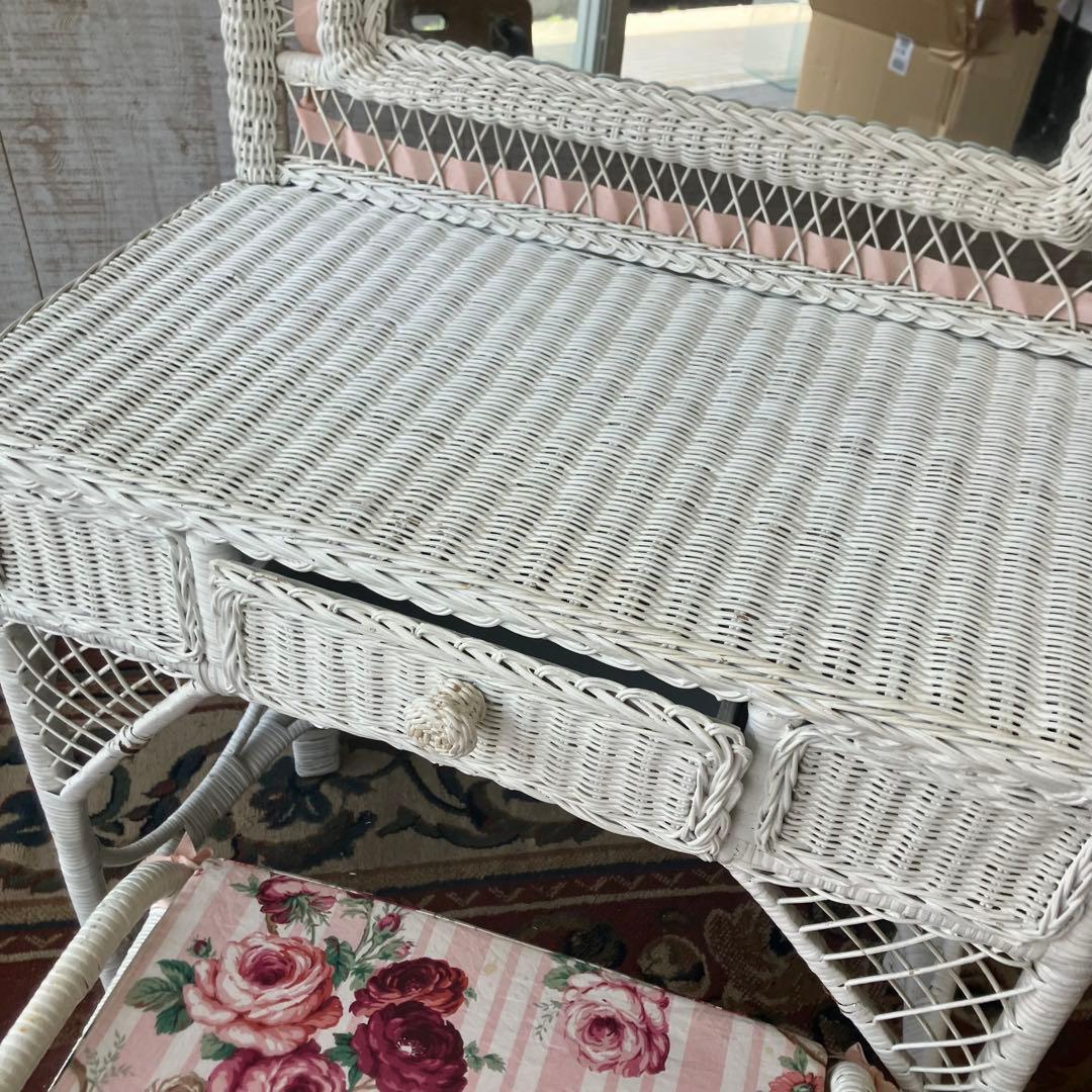 北欧レトロ 姫系 ラタンドレッサー 鏡台 椅子&ゴミ箱付き ビンテージ