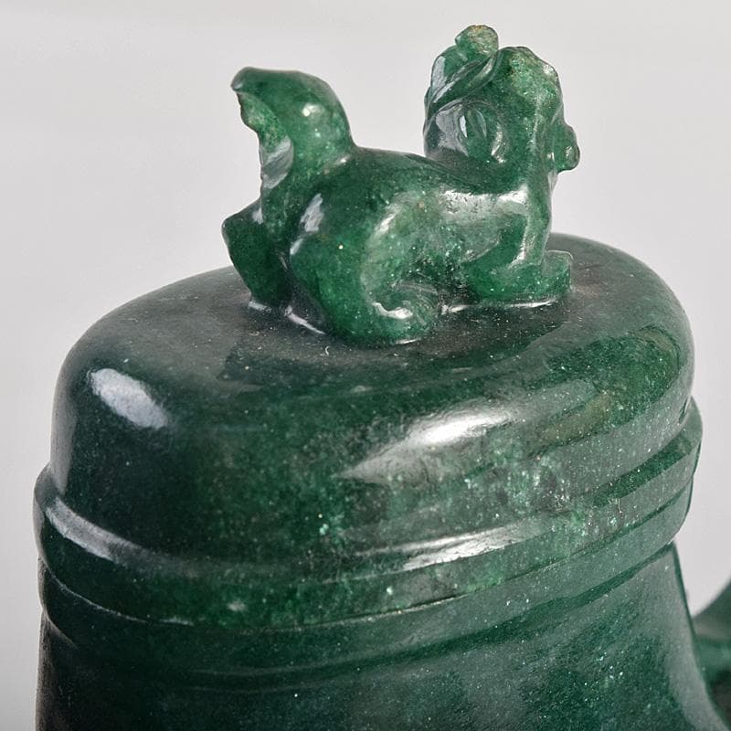 中国 玉石碧玉彫刻 神獣形 飾壷 置物 唐木台付 U R8768 - メルカリ