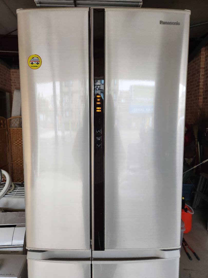 Panasonic大型冷蔵庫４２６リットル　２０１５年製