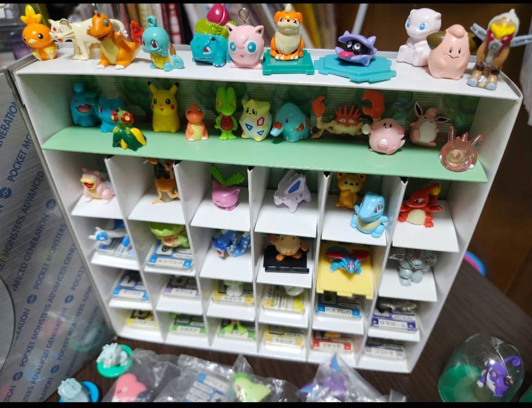 希少　非売品　立体ポケモン図鑑　フィギュア　モンコレ　　カード　全224品