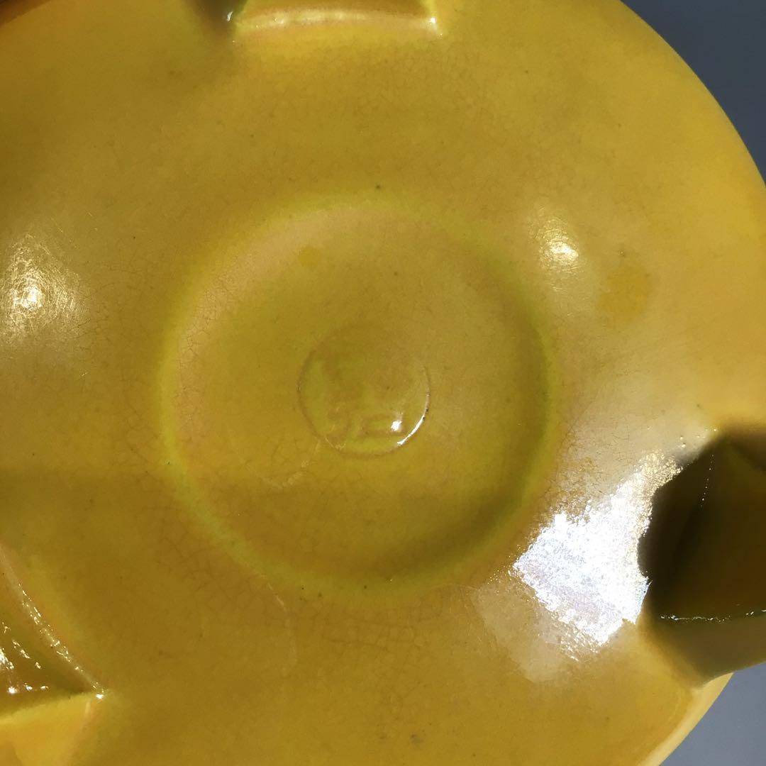 P298 香炉 『在銘』『黄交趾』『唐草文』『三ツ足香炉』 木箱 茶道具