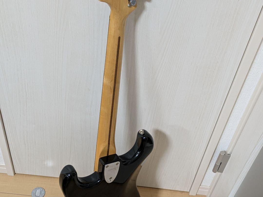 Squier Stratocaster ブラック ソフトケース付 フェンダー