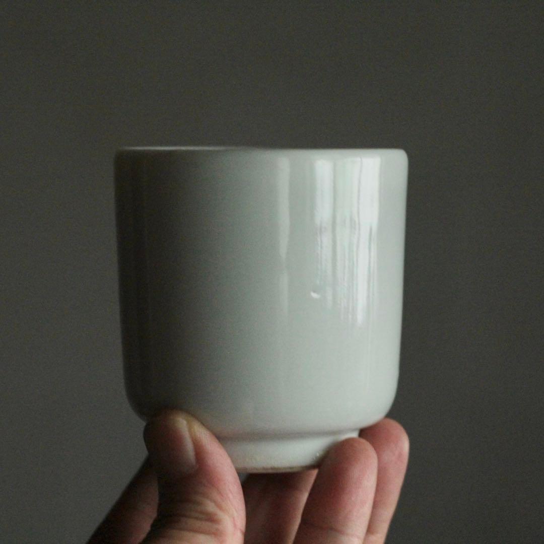 白磁 筒碗 筒盃 No.5 古道具 アンティーク 検）伊万里波佐見平佐