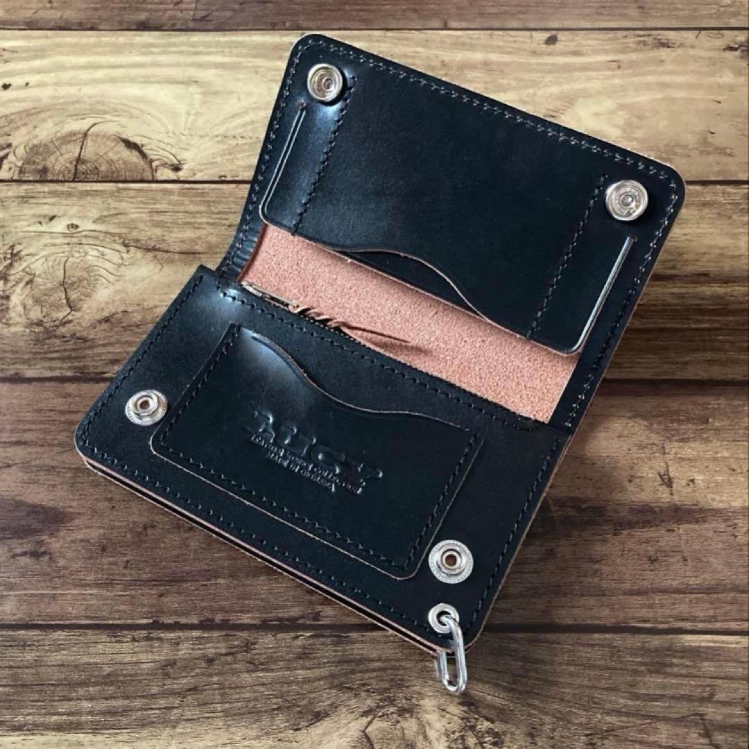 【まき】ミドルトラッカーウォレット アポロコンチョ【お札を折らずに収納】