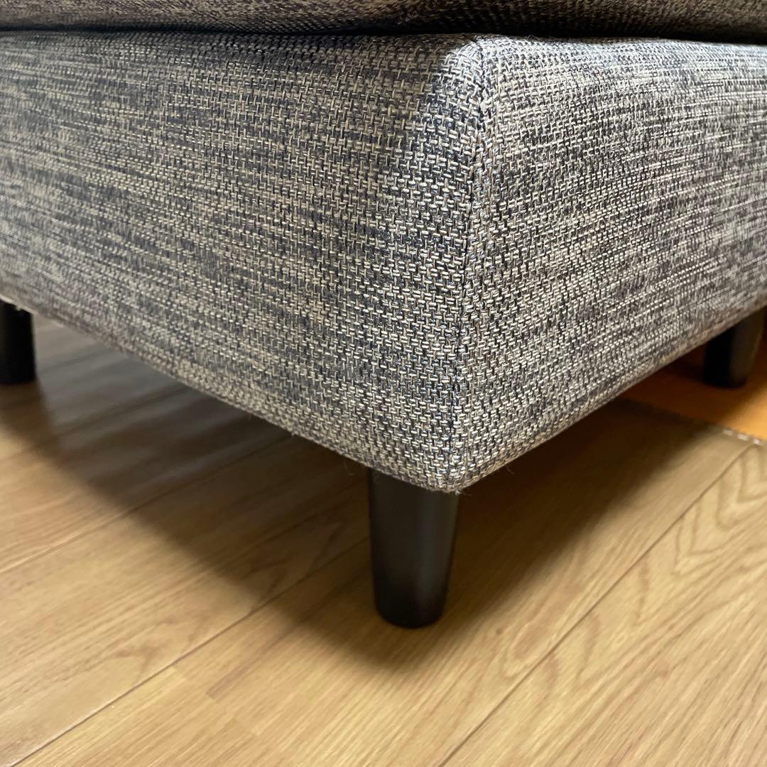 【1/10まで】グレー ファブリック ソファ＋オットマン＋クッション付き