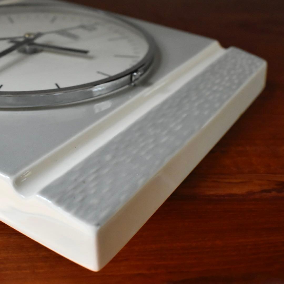 E4; ドイツ Diehl社 ヴィンテージ壁掛け時計