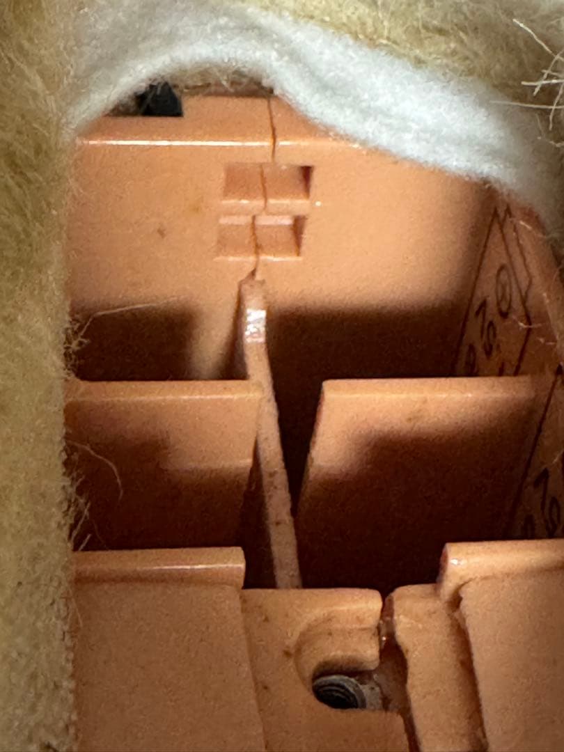 ファービー 2 可動品　電池蓋なし