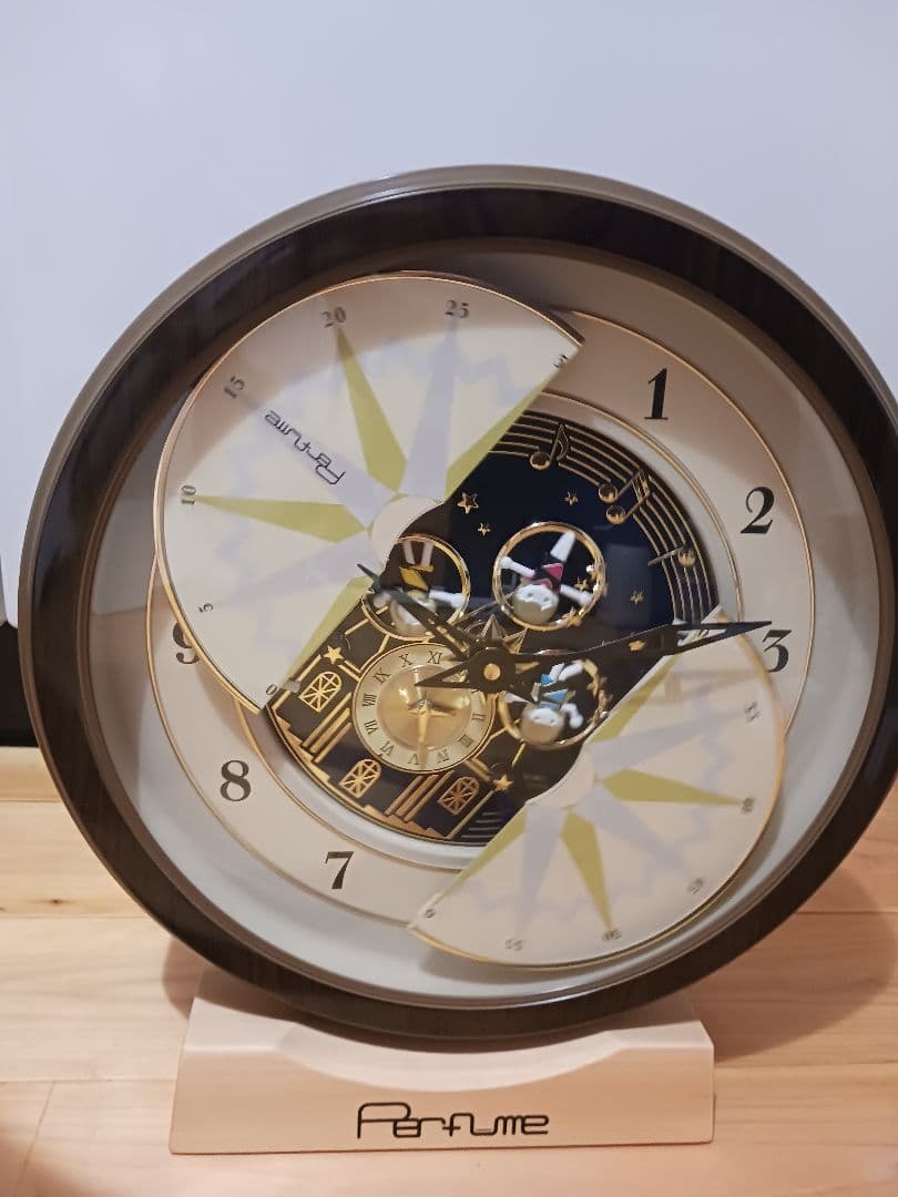 Perfume　パフューム　からくり時計　置き台　セット
