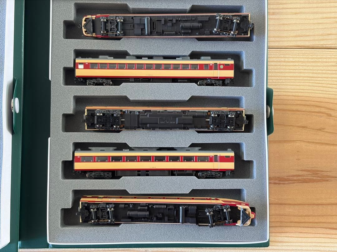 KATO 489系 急行能登 5両基本セット 4両増結セット10-818,819