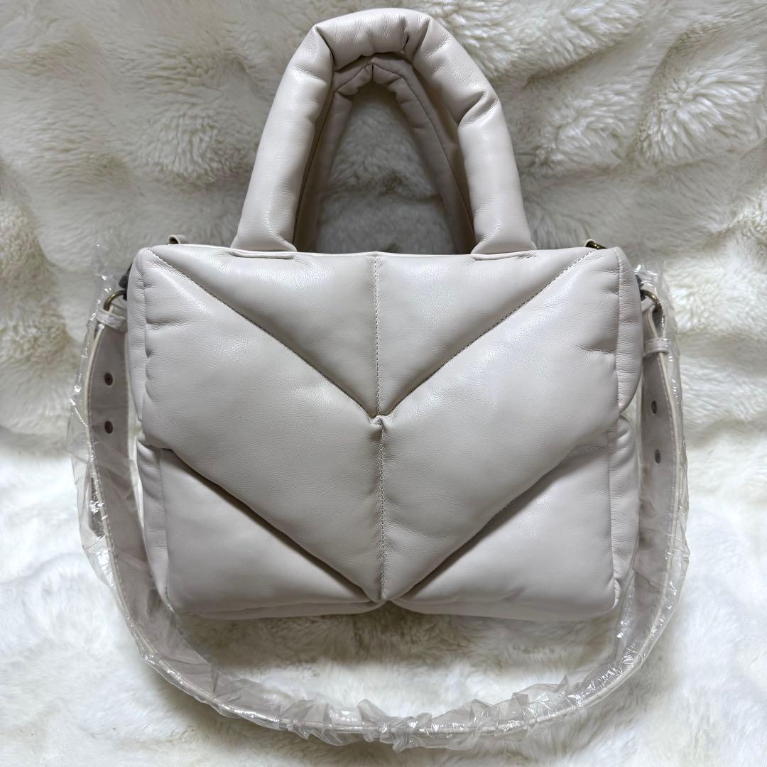 Glam Lips SMALL QUILTING レザー　ハンドバッグ　ホワイト