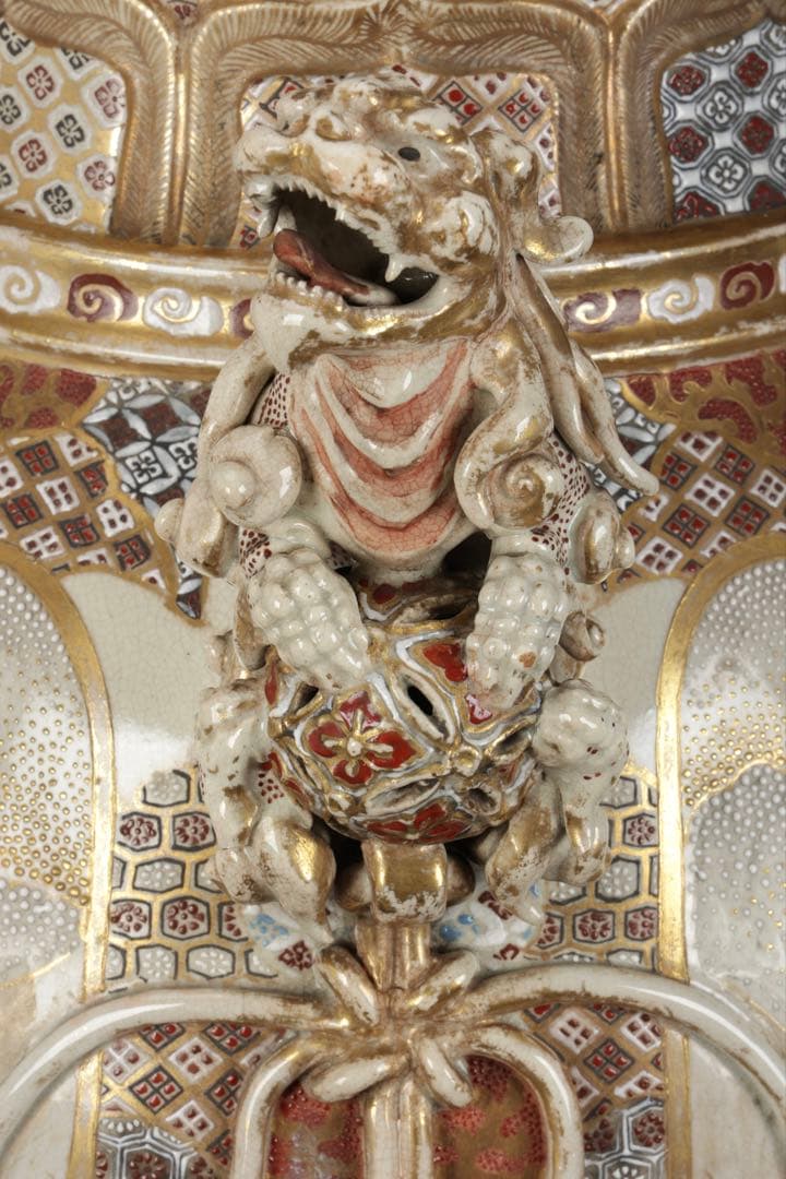 【極上薩摩焼】特大金襴手色絵 獅子　香炉 飾壺 陶器　骨董 古美術　アート　花瓶