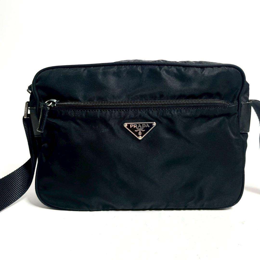 【極上美品✨】プラダ ミニ カメラバッグ ショルダーバッグ 三角ロゴ ナイロン