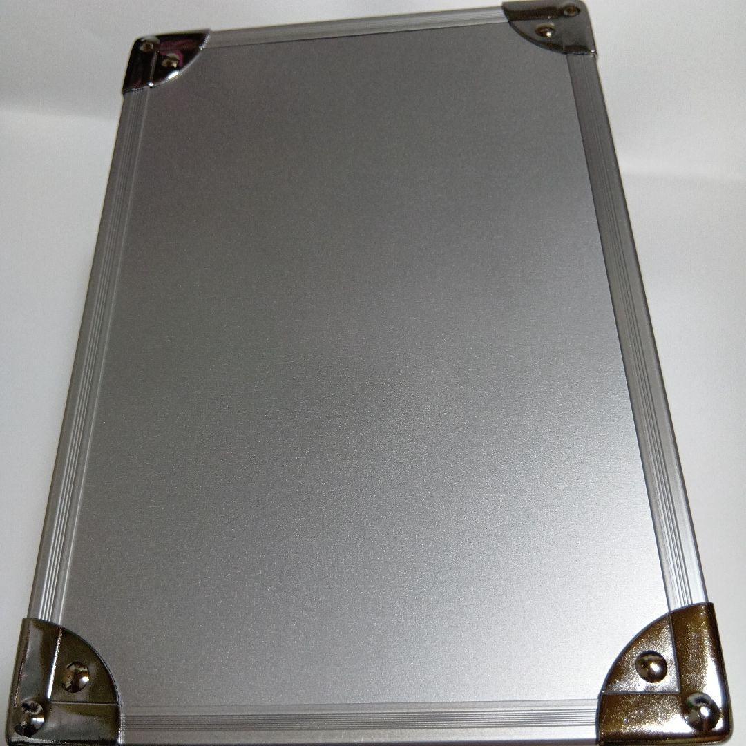 ハローキティ　海外限定　平成レトロ　メイクボックス　コスメボックス　2001年