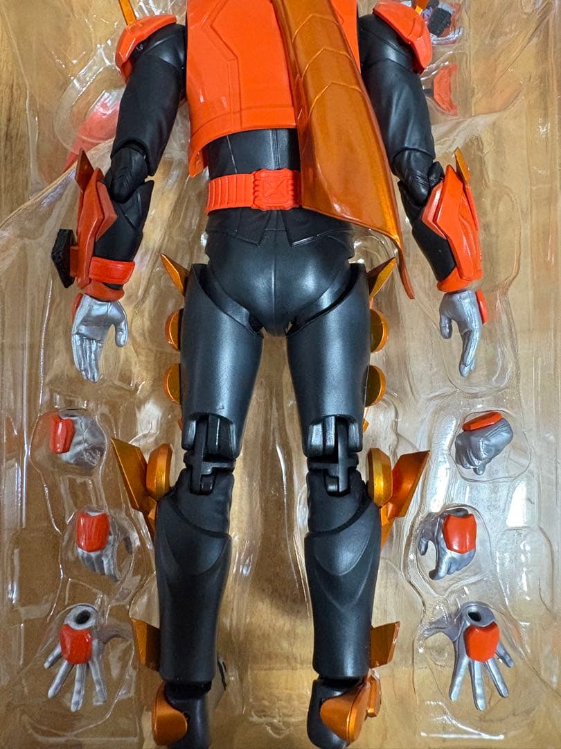 S.H.Figuarts マジェード　ヴァルパラド　ガッチャードデイブレイク