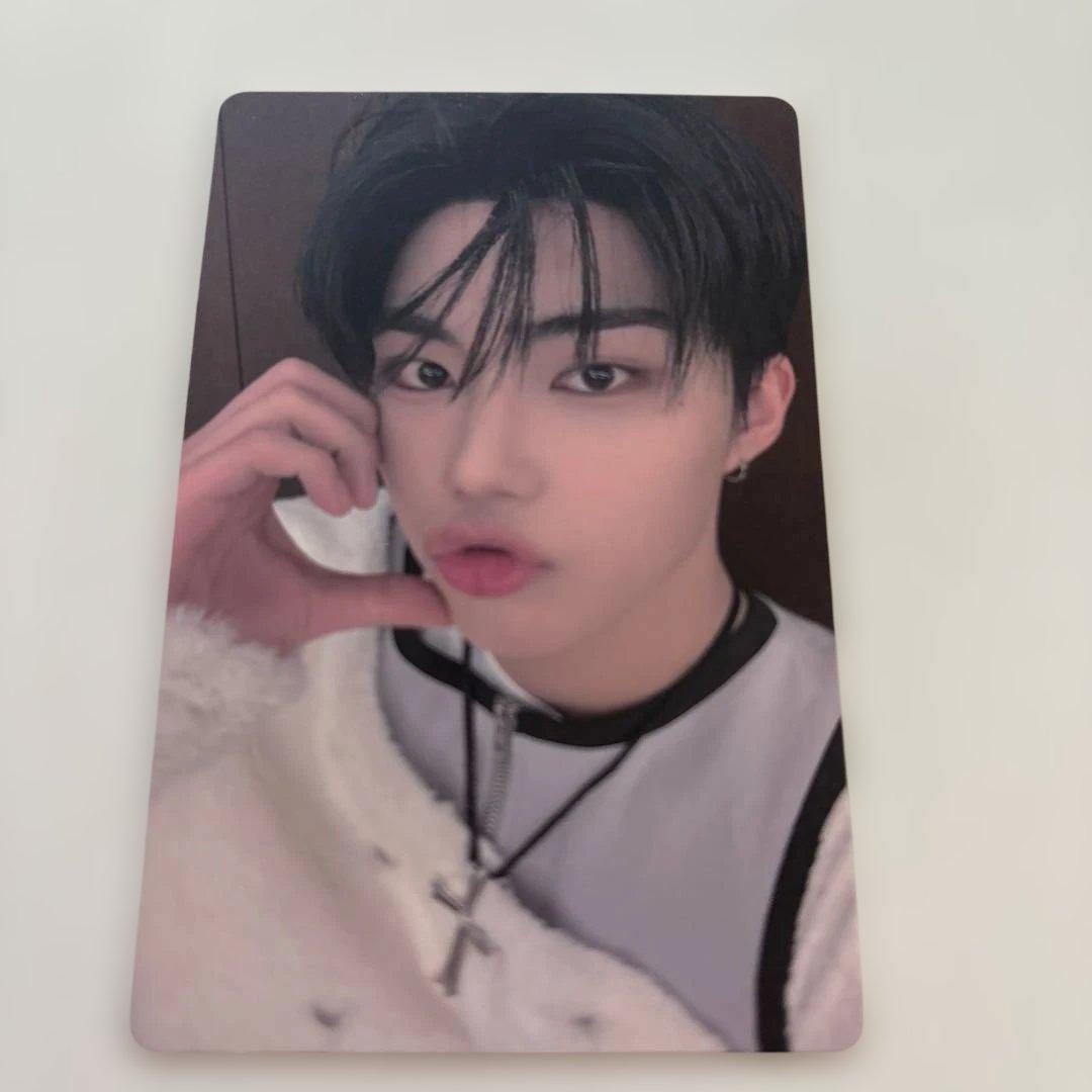 ATEEZ ヨーロッパ 限定 MD ウィンドブレーカー①-ファッション通販店舗