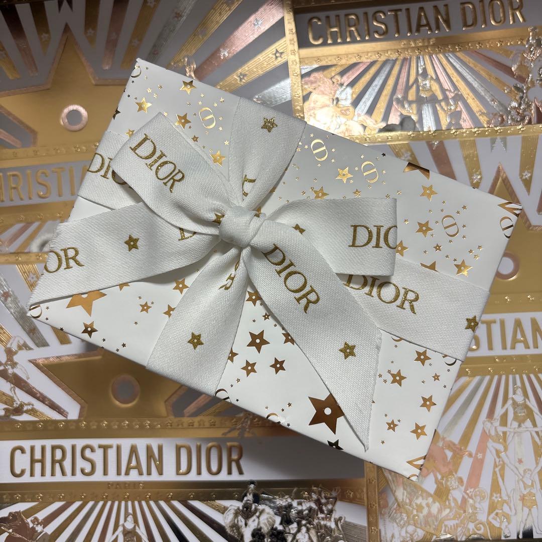 限定】DIOR 2025ホリデーオファーギフトセット