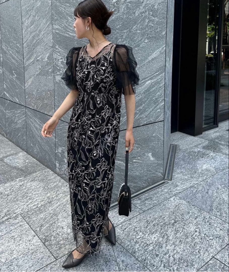 Lerure(リルアー)Fluffy sleeve pencil dress