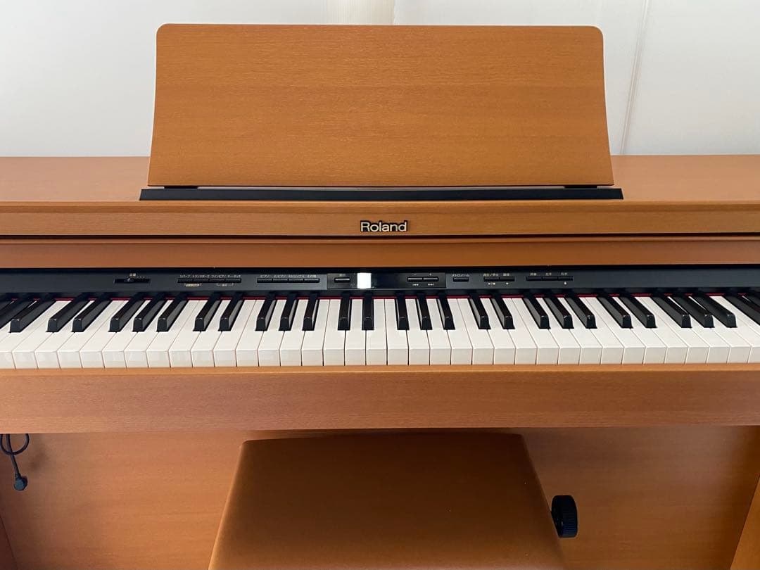おすすめ！Rolandがお買い得！HP302 電子ピアノ